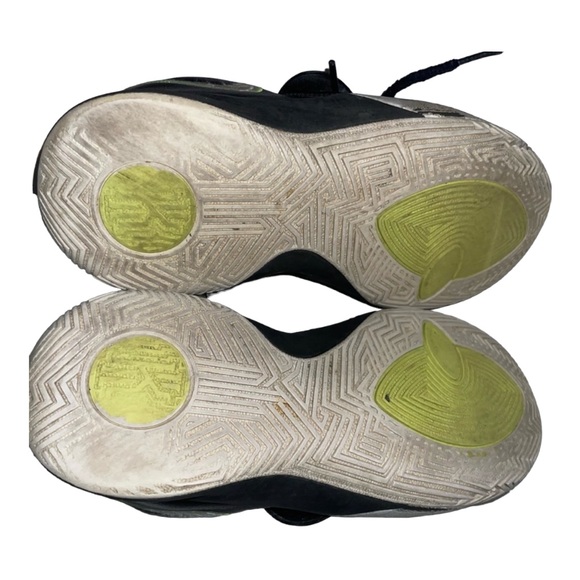 Nike custom kyrie irving running shoes kids - Picture 6 of 7